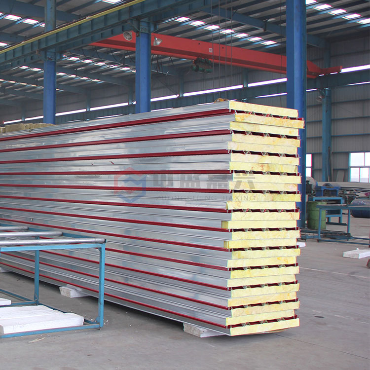 赤峰复合夹芯岩棉板