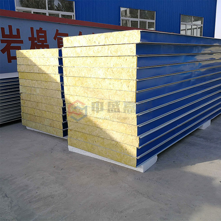 赤峰岩棉夹芯彩钢板