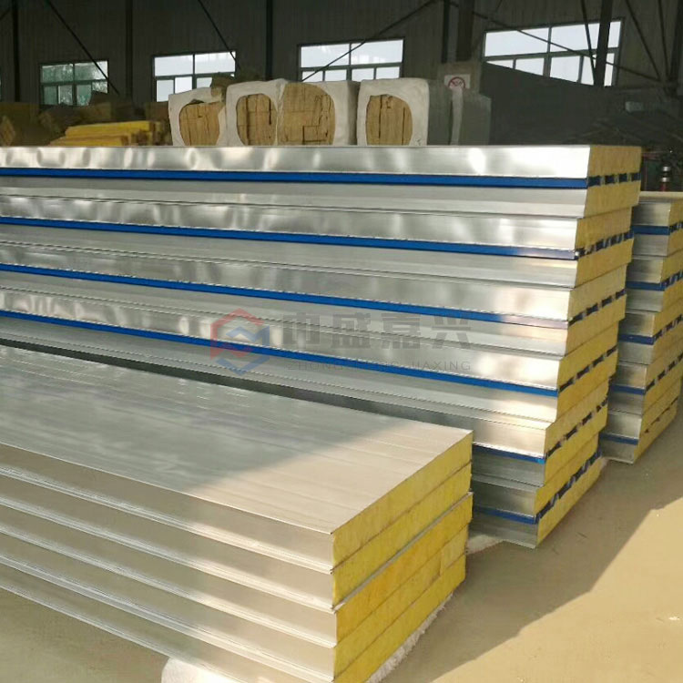 赤峰玻璃棉复合夹芯板